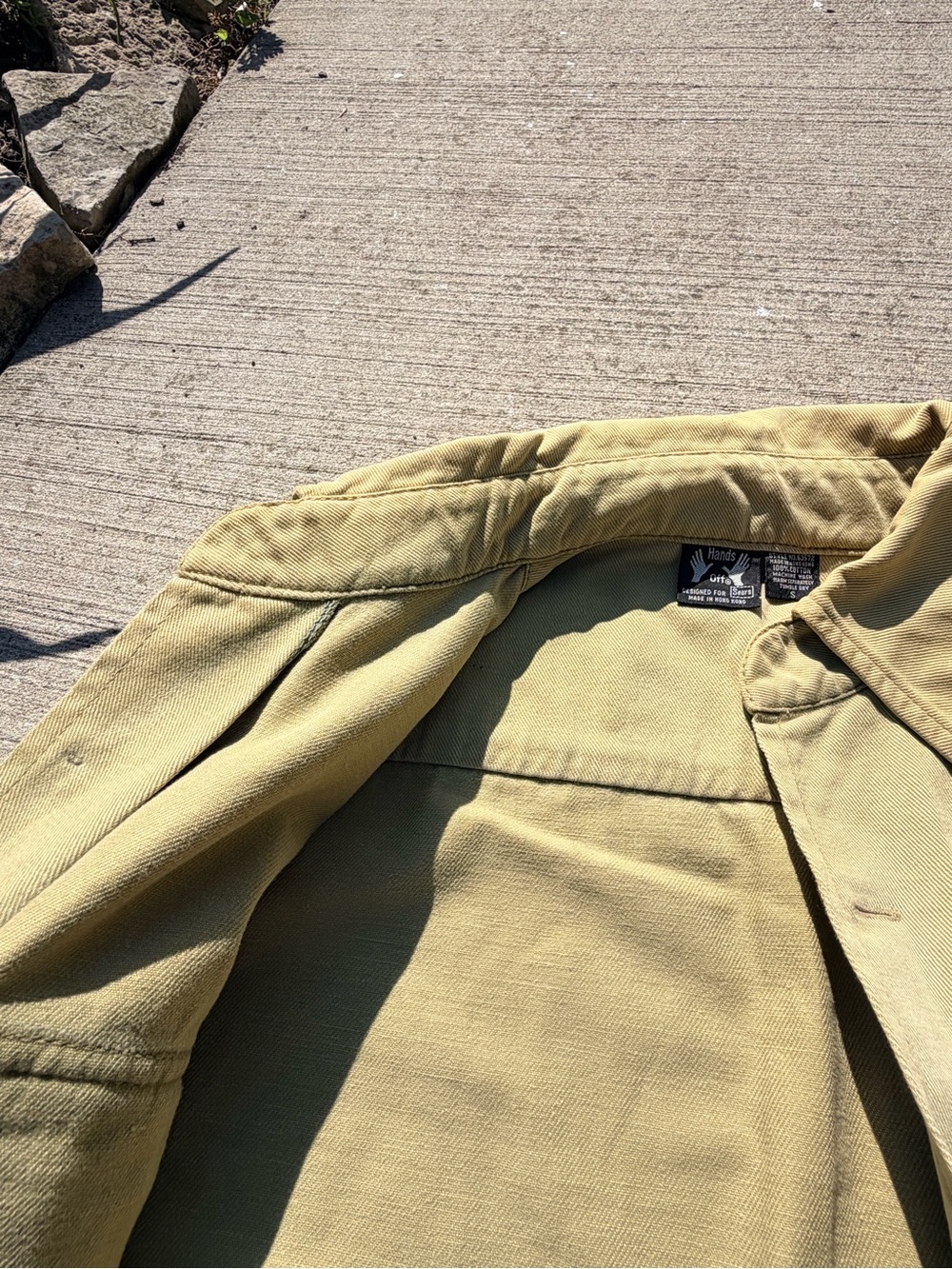 Vintage SEARS “hands off” tan vest size S made I. Hong Kong quality - Picture 13 of 16